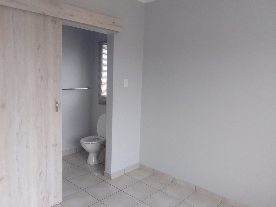 3 Bedroom Property for Sale in Waterkloof East North West